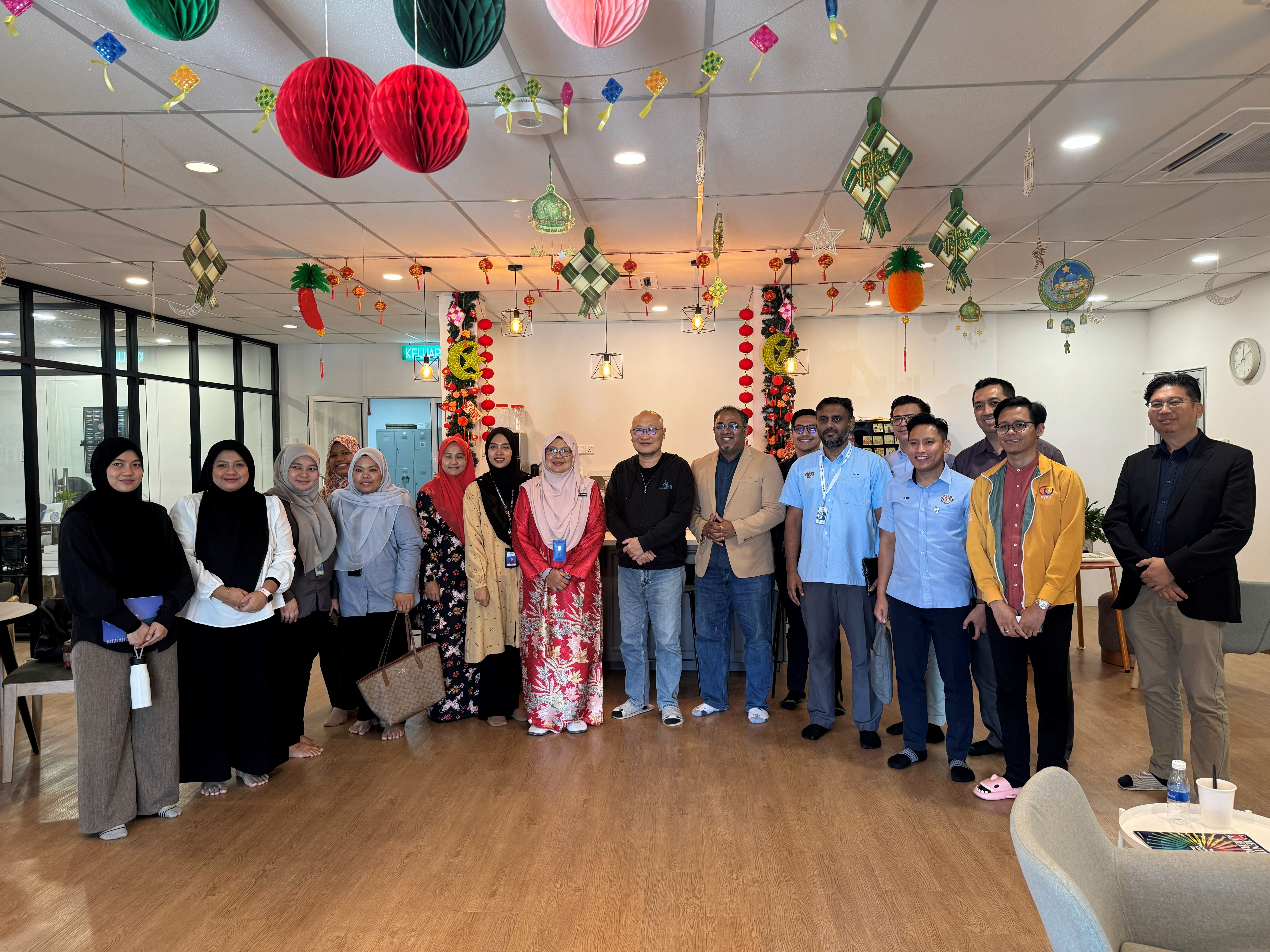 Lawatan Tapak MySTI di Biogenes Technologies